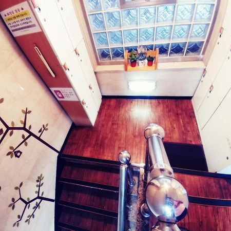 Easylivingtel Hotel Seoul Exterior photo